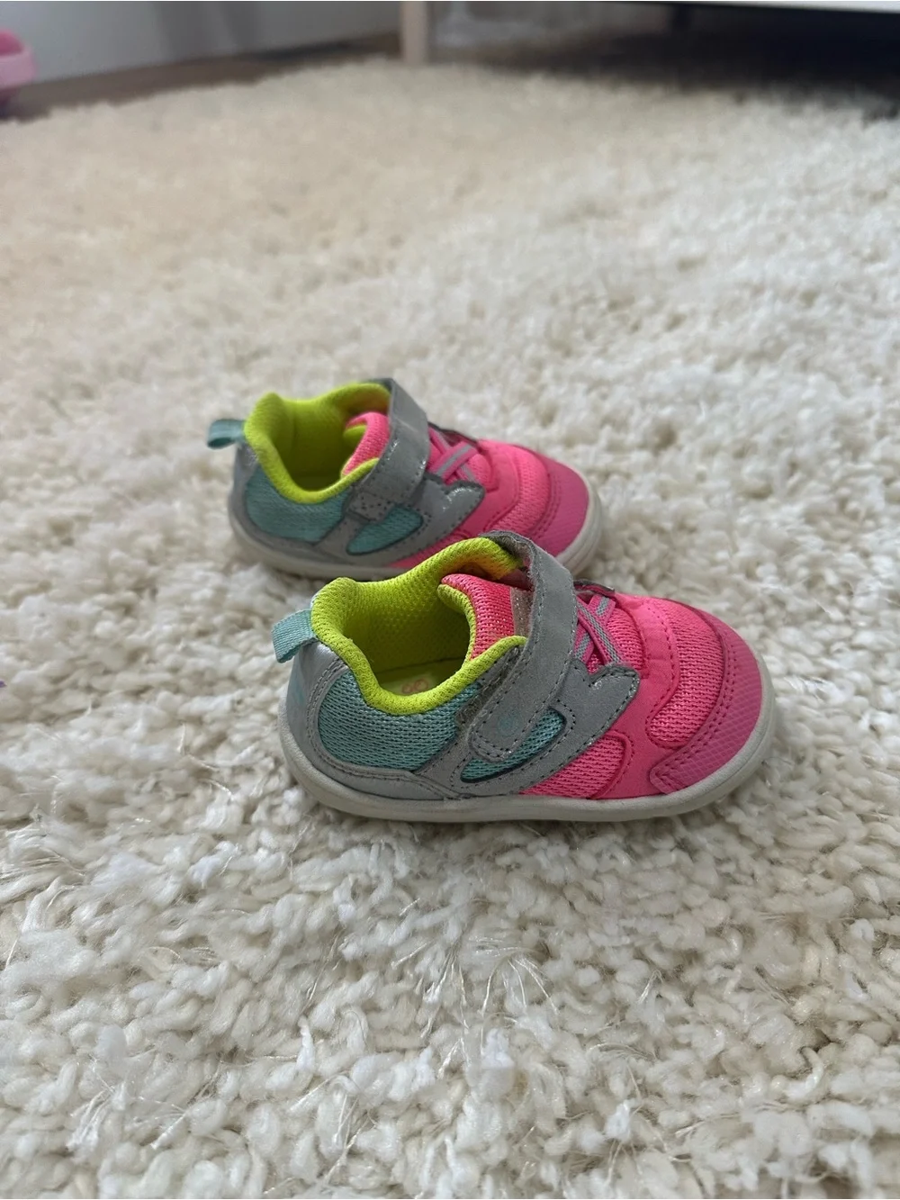 Bundle of 2 pairs - baby girls shoes